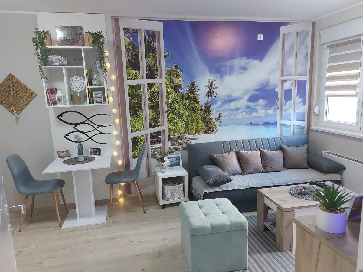# Espresso 2 Apartman Sa Garazom Sremska Mitrovica Eksteriør bilde